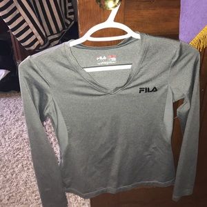 grey fila shirt